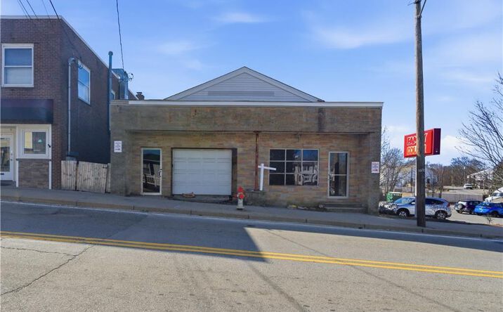Pictures of Special Purpose property located at 1009 Main Street, West Warwick, RI 02893 for sales - image #1