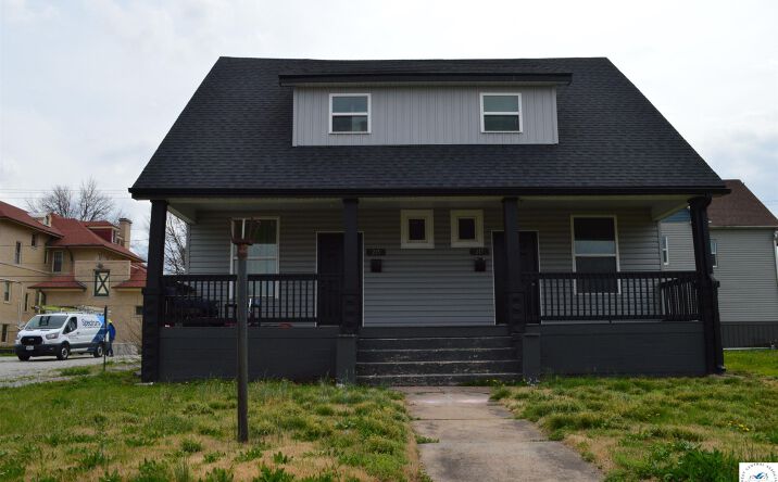 Pictures of Multifamily property located at 215 & 217 W 7th, Sedalia, MO 65301 for sales - image #1