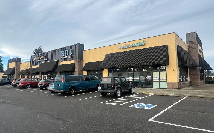 Pictures of Retail, Office property located at 233 140th St S, Tacoma, WA 98444 for sales - image #1
