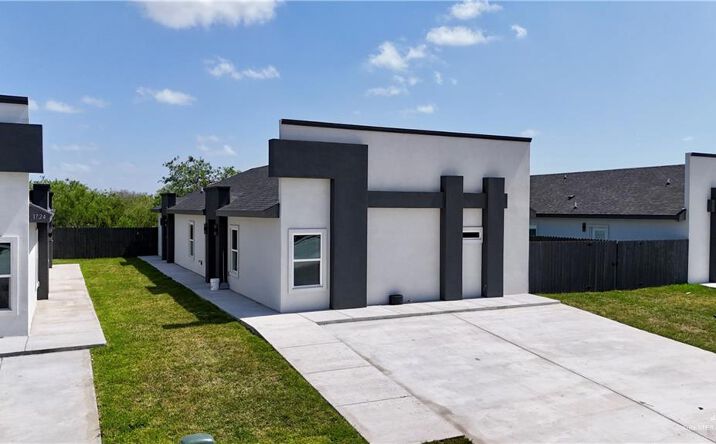 Pictures of Multifamily property located at 1720 Clinton Street, Harlingen, TX 78550 for sales - image #1