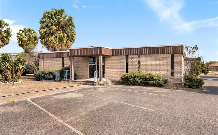Pictures of Office property located at 507 E Interstate 2, Pharr, TX 78577 for sales - image #1