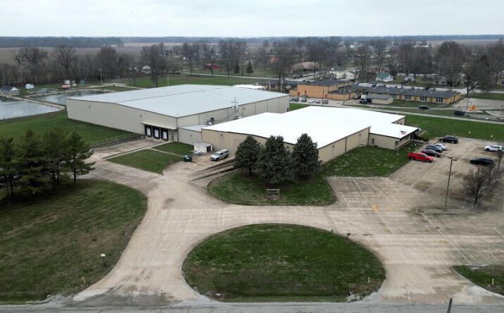 Pictures of Industrial property located at 100 Trowbridge Rd, Neoga, IL 62447 for sales - image #1