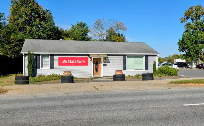 Pictures of Office, Retail property located at 1135 & 1143 N. Anderson, Rock Hill, SC 29730 for sales - image #1