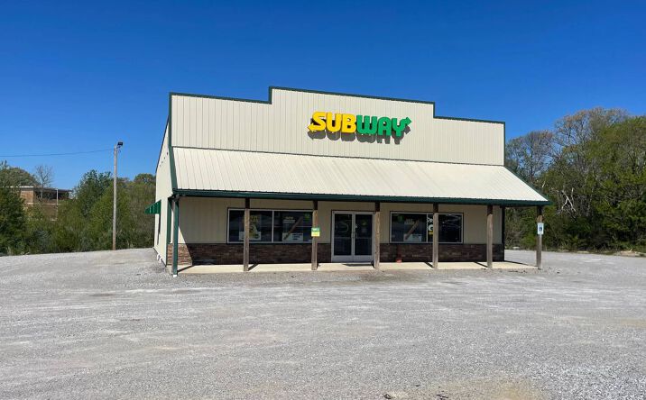 Pictures of Industrial, Mixed Use, Retail property located at 15617 TN-111, Spencer, TN 38585 for sales - image #1
