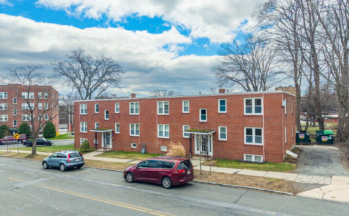 Pictures of Multifamily property located at 282-284 Suffolk St, Holyoke, MA 01040 for sales - image #1