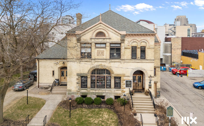 Pictures of Office property located at 61 Sheldon Blvd SE, Grand Rapids, MI 49503 for sales - image #1