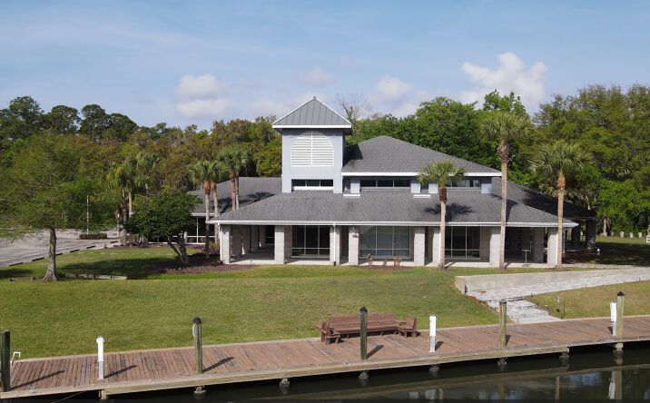Pictures of Retail, Office property located at 1 Yacht Club Dr, Palm Coast, FL 32137 for sales - image #1