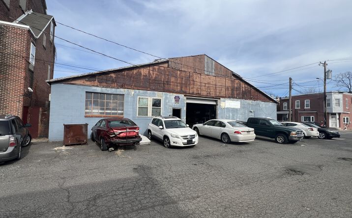 Pictures of Industrial property located at 401 Townsend St, Chester, PA 19013 for sales - image #1
