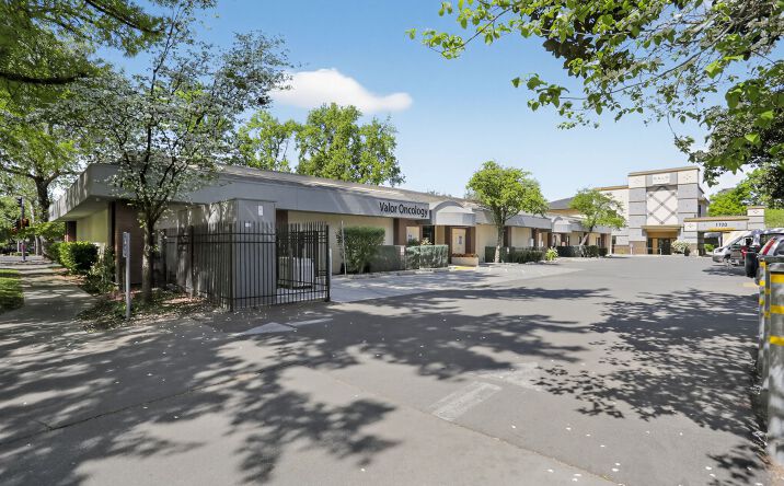 Pictures of Office property located at 1700 Esplande, Chico, CA 95926 for sales - image #1