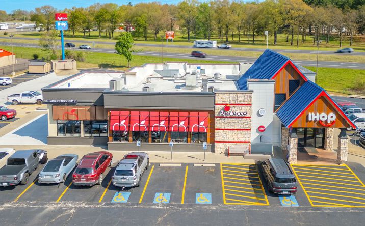 Pictures of Retail property located at 401 E Harrell Dr, Russellville, AR 72802 for sales - image #1