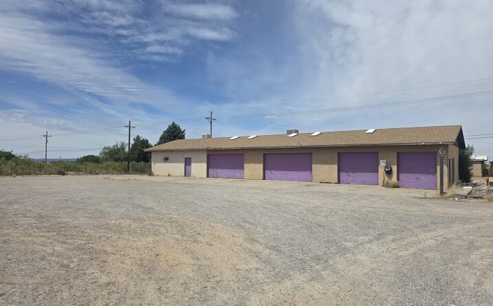 Pictures of Retail property located at 6185 Bataan Mem W, Las Cruces, NM 88012 for sales - image #1