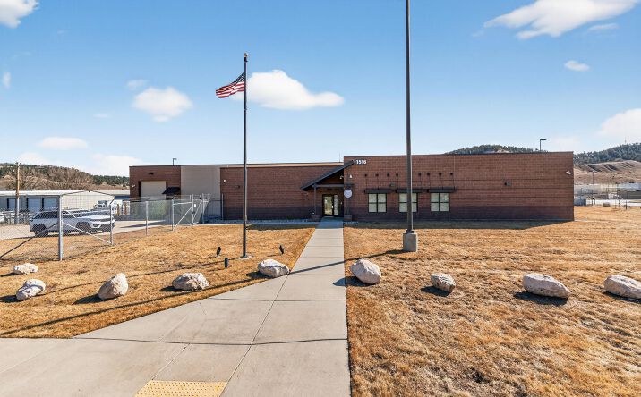 Pictures of Office property located at 1516 Fountain Plaza Dr, Rapid City, SD 57702 for sales - image #1