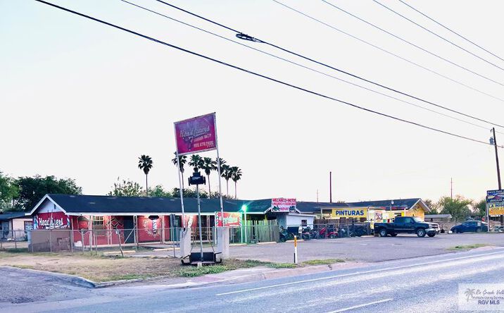 Pictures of Retail, Office property located at 655 W Business 83, Donna, TX 78537 for sales - image #1
