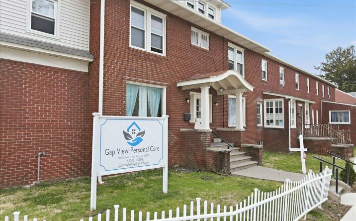 Pictures of Senior Living property located at 306 W Main St, Pen Argyl, PA 18072 for sales - image #1