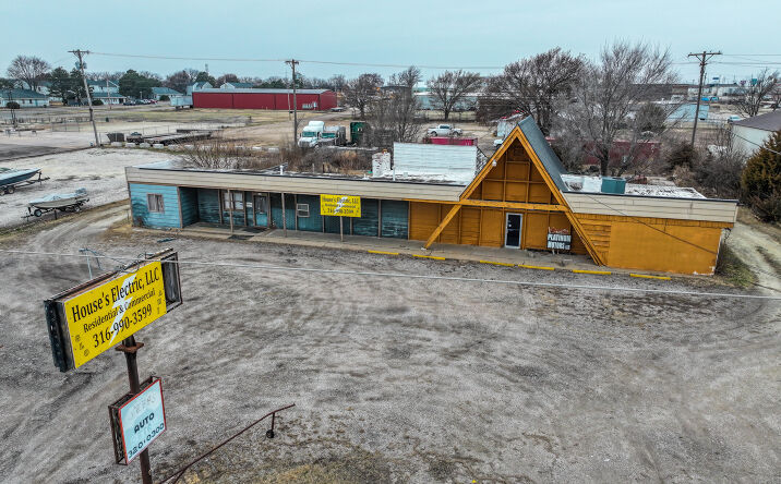 Pictures of Industrial, Mixed Use, Office property located at 219 S Haverhill Rd, El Dorado, KS 67042 for sales - image #1