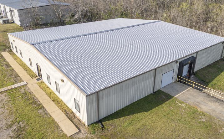 Pictures of Industrial property located at 407 Arendall St, Adamsville, TN 38310 for sales - image #1