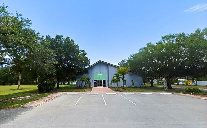 Pictures of Retail, Office, Special Purpose property located at 2205 SW 96th St, Stuart, FL 34997 for sales - image #1