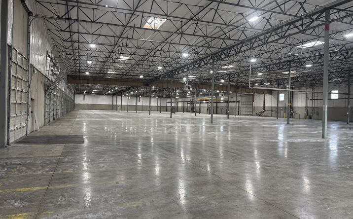 Pictures of Industrial property located at 901 N Levee Rd, Puyallup, WA 98371 for sales - image #1