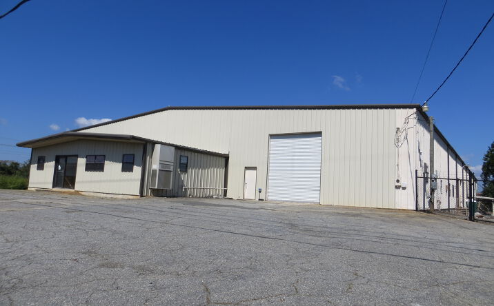 Pictures of Industrial property located at 632 Campbell St, Thomasville, GA 31792 for sales - image #1