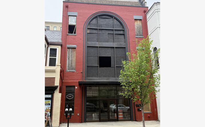 Pictures of Retail, Mixed Use, Multifamily property located at 255 N Front St, Wilmington, NC 28401 for sales - image #1