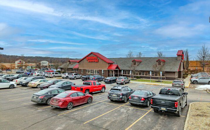 Pictures of Retail property located at 1025 N Hermitage Rd, Hermitage, PA 16148 for sales - image #1