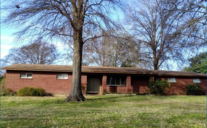 Pictures of Land property located at 311 S. MacArthur Circle, 69784, MS 38751 for sales - image #1