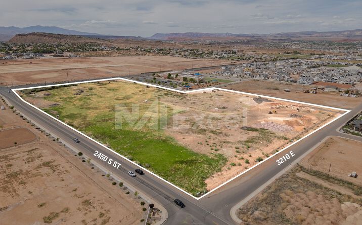 Pictures of Land property located at 2450 S 3000 E, St. George, UT 84790 for sales - image #1