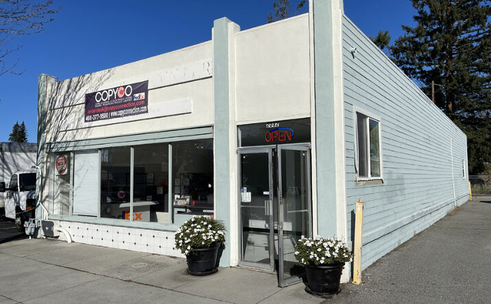 Pictures of Retail property located at 2082 S Winchester Blvd, Campbell, CA 95008 for sales - image #1