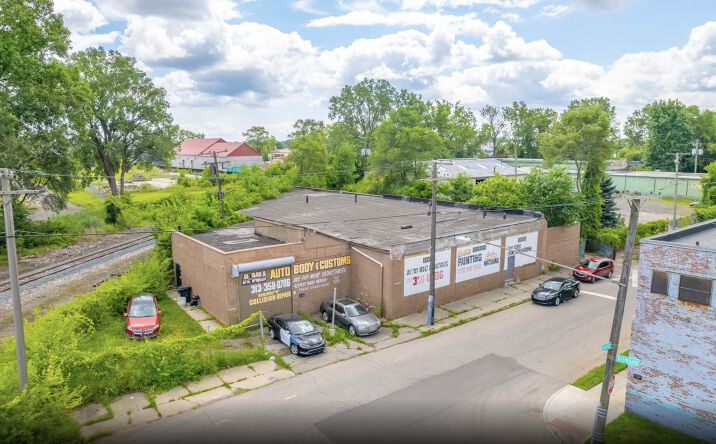 Pictures of Business for Sale, Retail property located at 17260 Gable St, Hamtramck, MI 48212 for sales - image #1