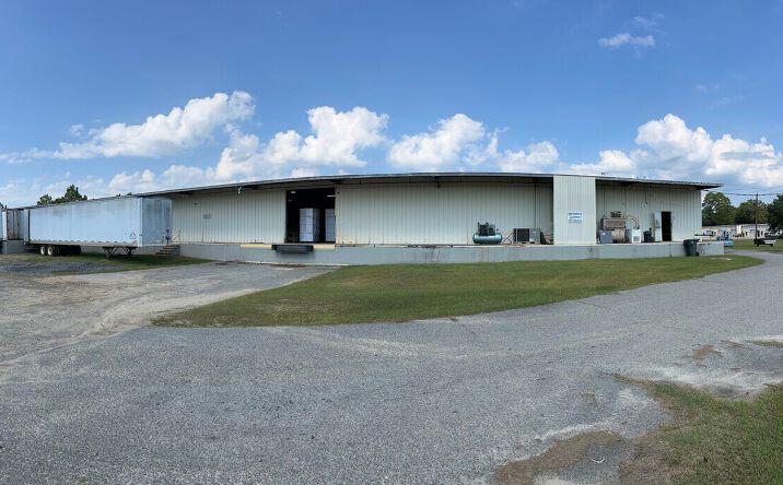 Pictures of Industrial property located at 1801 Academy Ave, Dublin, GA 31021 for sales - image #1