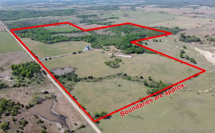 Pictures of Land property located at 19875 S 310 Road, Morris, OK 74445 for sales - image #1