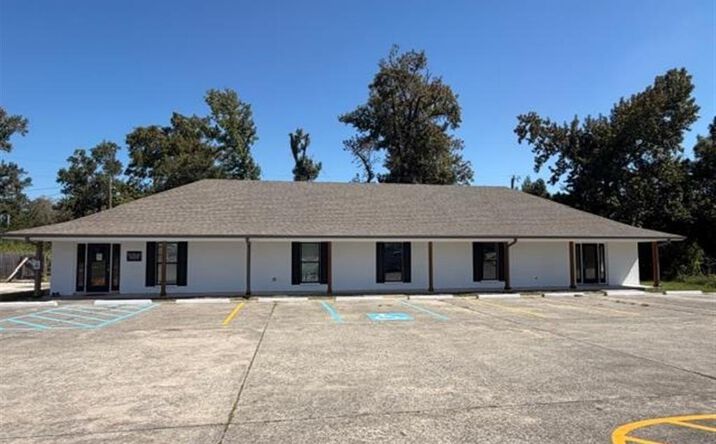 Pictures of Business for Sale property located at 108 Executive Drive, Lake Charles, LA 70611 for sales - image #1