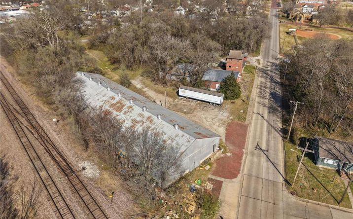 Pictures of Industrial property located at 505 E 3rd Street, Fort Scott, KS 66701 for sales - image #1