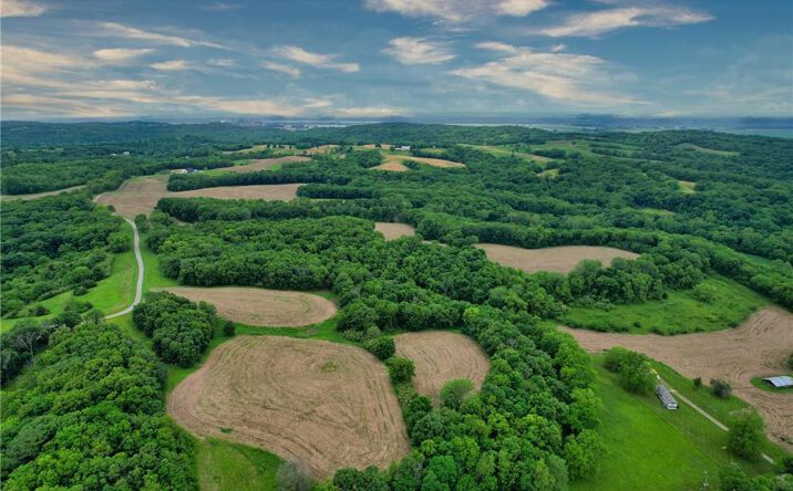 Pictures of Land property located at 59.4 AC m/l Brown Road, Weston, MO 64098 for sales - image #1