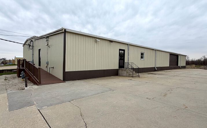 Pictures of Industrial property located at 725 Penrose Street, Grinnell, IA 50112 for sales - image #1