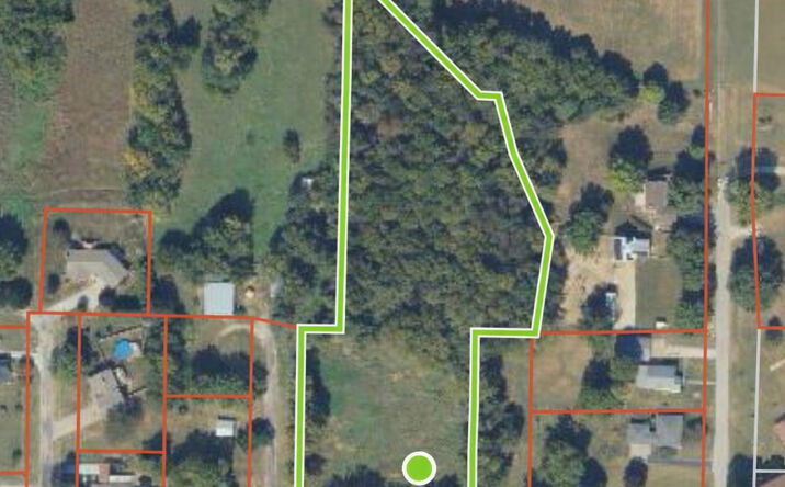 Pictures of Land property located at Nw 7th Avenue, Aledo, IL 61231 for sales - image #1