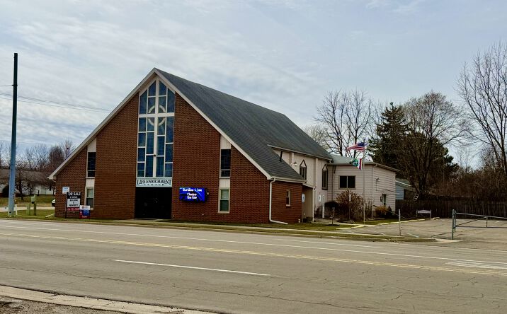 Pictures of Retail property located at Flint twp, Flint twp, MI 48532 for sales - image #1