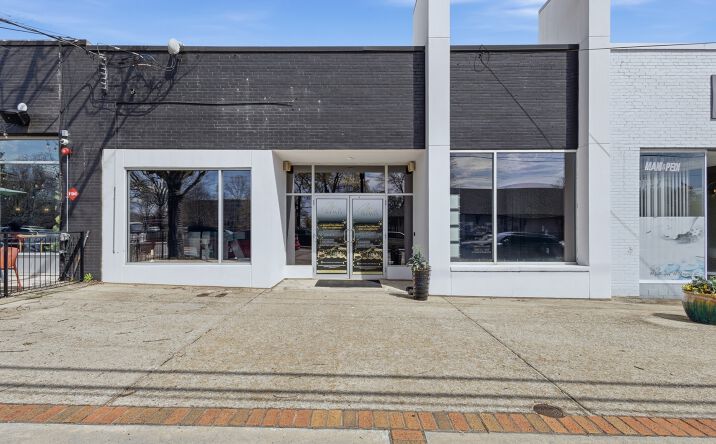 Pictures of Retail property located at 631 N Central Ave, Hapeville, GA 30354 for sales - image #1