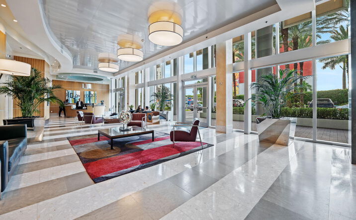 Pictures of Office property located at 175 SW 7th Street 1600, Miami, FL 33130 for sales - image #1