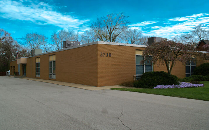 Pictures of Office property located at 2730 E 62nd St, Indianapolis, IN 46220 for sales - image #1