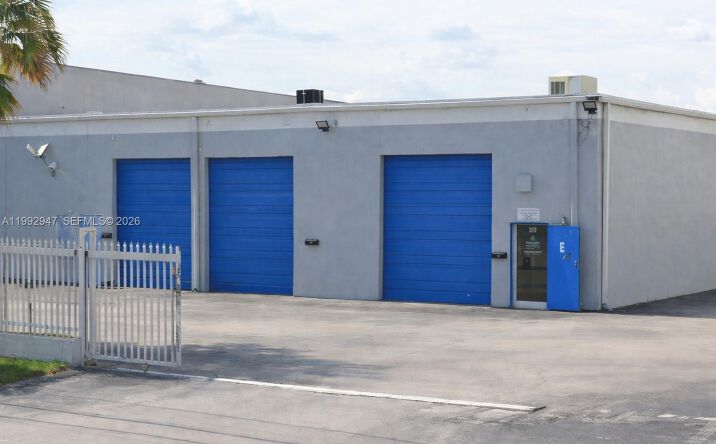 Pictures of Industrial property located at 7215 NW 41st St # C #B & C, Miami, FL 33166 for sales - image #1