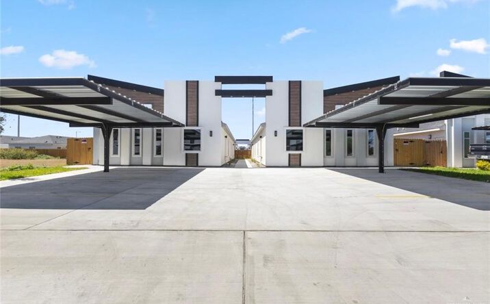 Pictures of Multifamily property located at 609 N Onyx Avenue, Edinburg, TX 78541 for sales - image #1