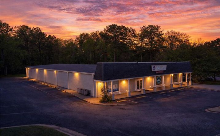 Pictures of Special Purpose property located at 3849 Lawrenceville Highway, Lawrenceville, GA 30044 for sales - image #1
