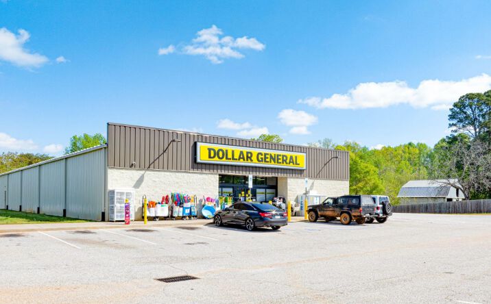 Pictures of Retail property located at 901 S Blake St, Pine Bluff, AR 71603 for sales - image #1