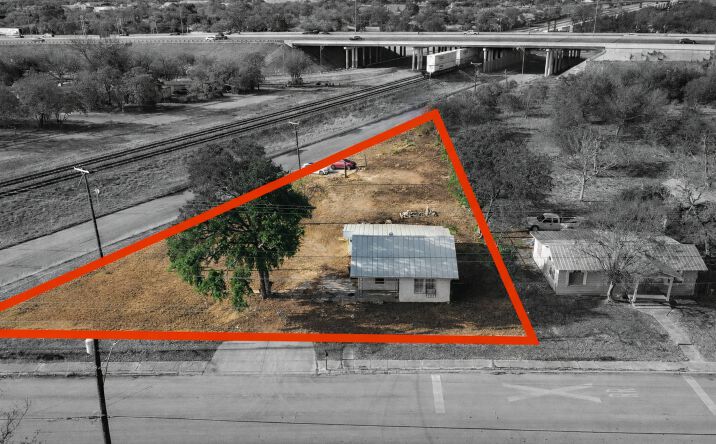 Pictures of Land, Mixed Use, Retail property located at 802 Brady Blvd, San Antonio, TX 78207 for sales - image #1