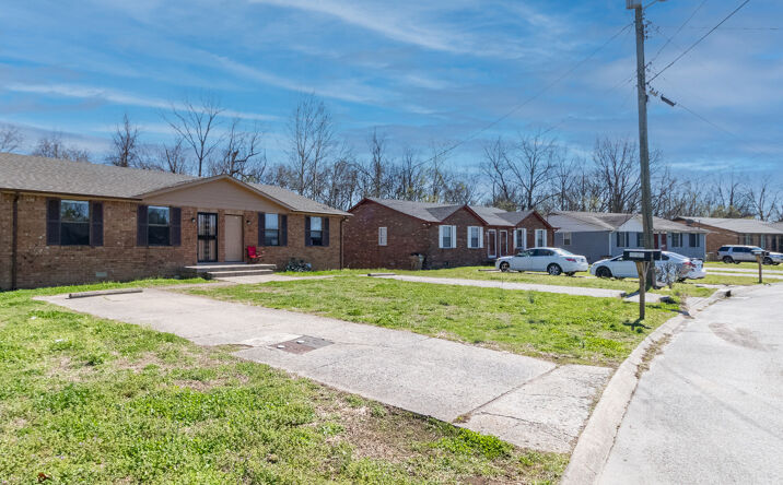 Pictures of Multifamily property located at 1321 Westchester Dr, Nashville, TN 37207, 1325 Westchester Dr, Nashville, TN 37207, 1329 Westchester Dr, Nashville, TN 37207, 1332 Westchester Dr, Nashville, TN 37207, 1333 Westchester Dr, Nashville, TN 37207, 208 Tuckahoe Square W, Nashville, TN 37207 for sales - image #1