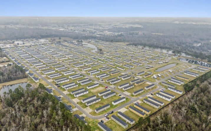 Pictures of Mobile Home Park, Multifamily property located at 1141 Mosswood Dr, Sulphur, LA 70665 for sales - image #1
