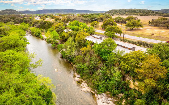 Pictures of Hospitality, Mixed Use, Special Purpose property located at 515 FM2673, Canyon Lake, TX 78133 for sales - image #1