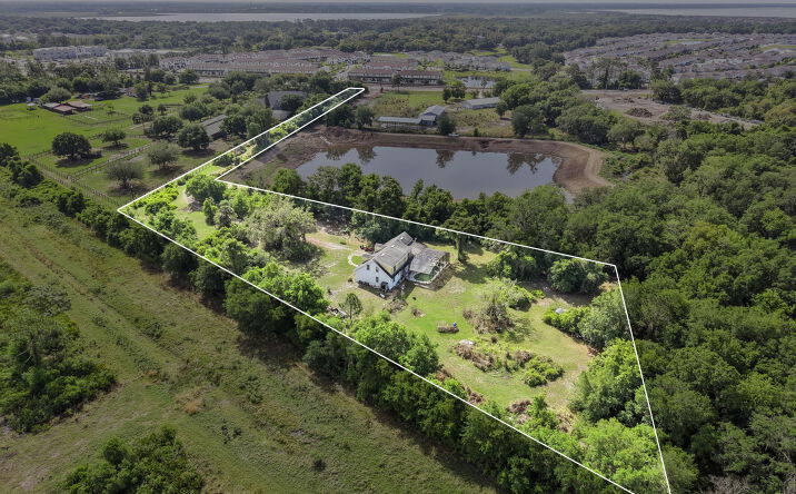 Pictures of Land property located at 4385 Boggy Creek Rd, Kissimmee, FL 34744 for sales - image #1