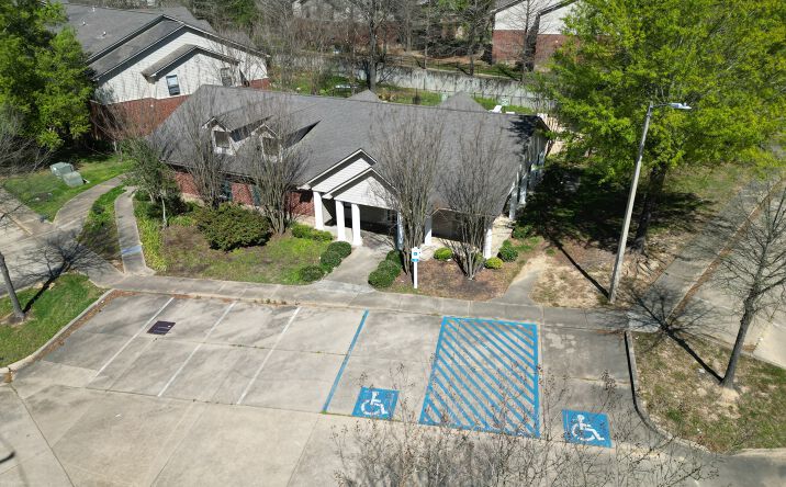 Pictures of Multifamily property located at 1636 Raymond Road, Jackson, MS 39204 for sales - image #1